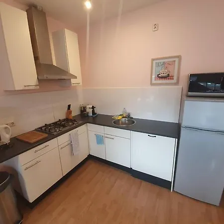 Nearby, Close To Amsterdam, The Hague -6p Apartment Wassenaar